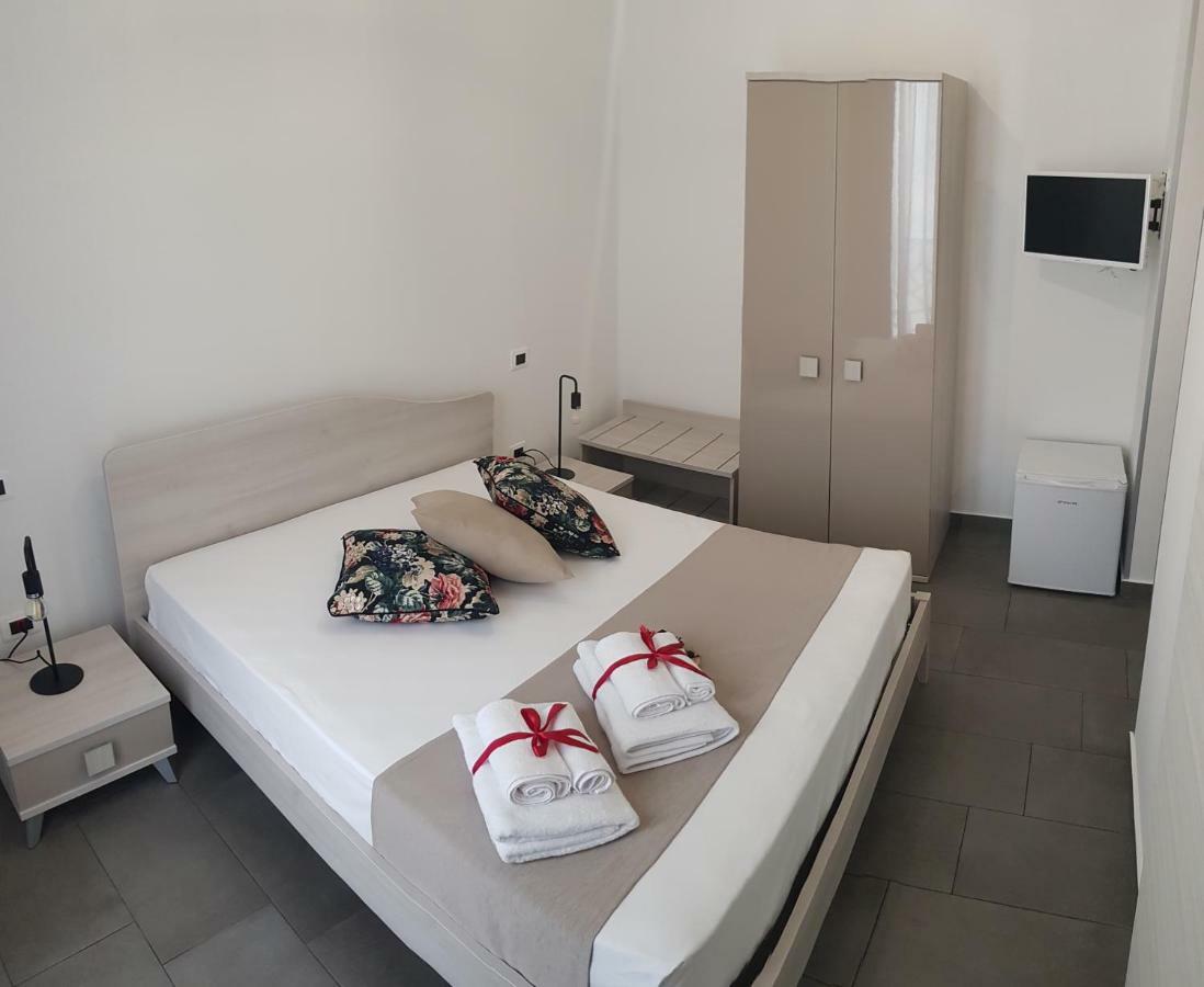 L'Angolo Dello Zio Hotell San Vito Lo Capo Exteriör bild